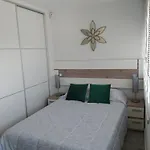 Apartman Carihuela Nucleo Cristal 2 *