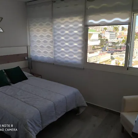 Apartmán Carihuela Nucleo Cristal 2 *