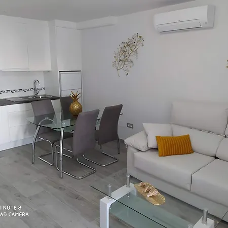 Carihuela Nucleo Cristal 2 * Torremolinos
