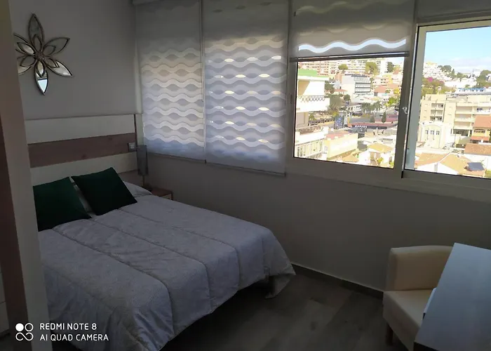 Apartmán Carihuela Nucleo Cristal 2 *